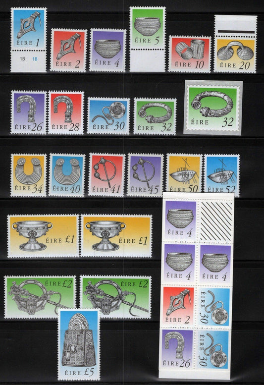 Ireland 767//794 MNH Art Treasure Definitive booklet variety ZAYIX 021823S171