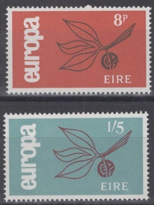 Ireland 204-205 MNH Europa Cept Leaves Fruit Plants ZAYIX 100222S158