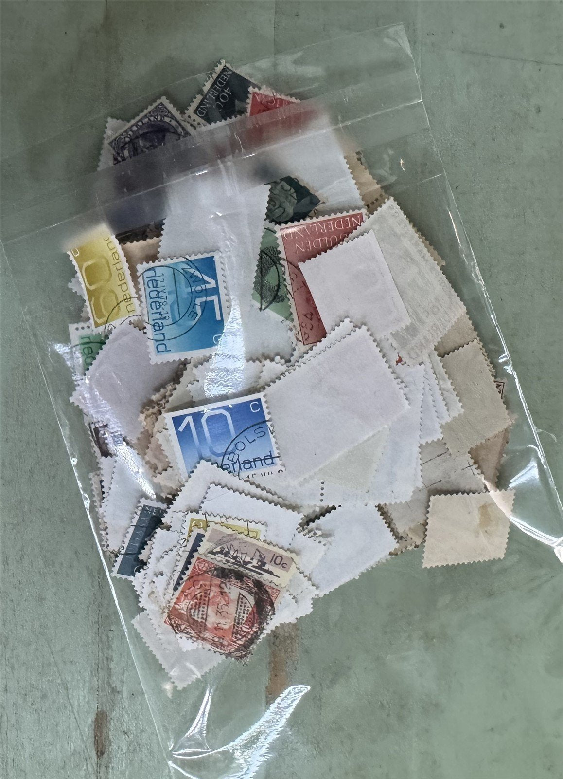 Netherlands 1 ounce Unchecked Off Paper Kiloware ZAYIX STAMPS 0825M1547M