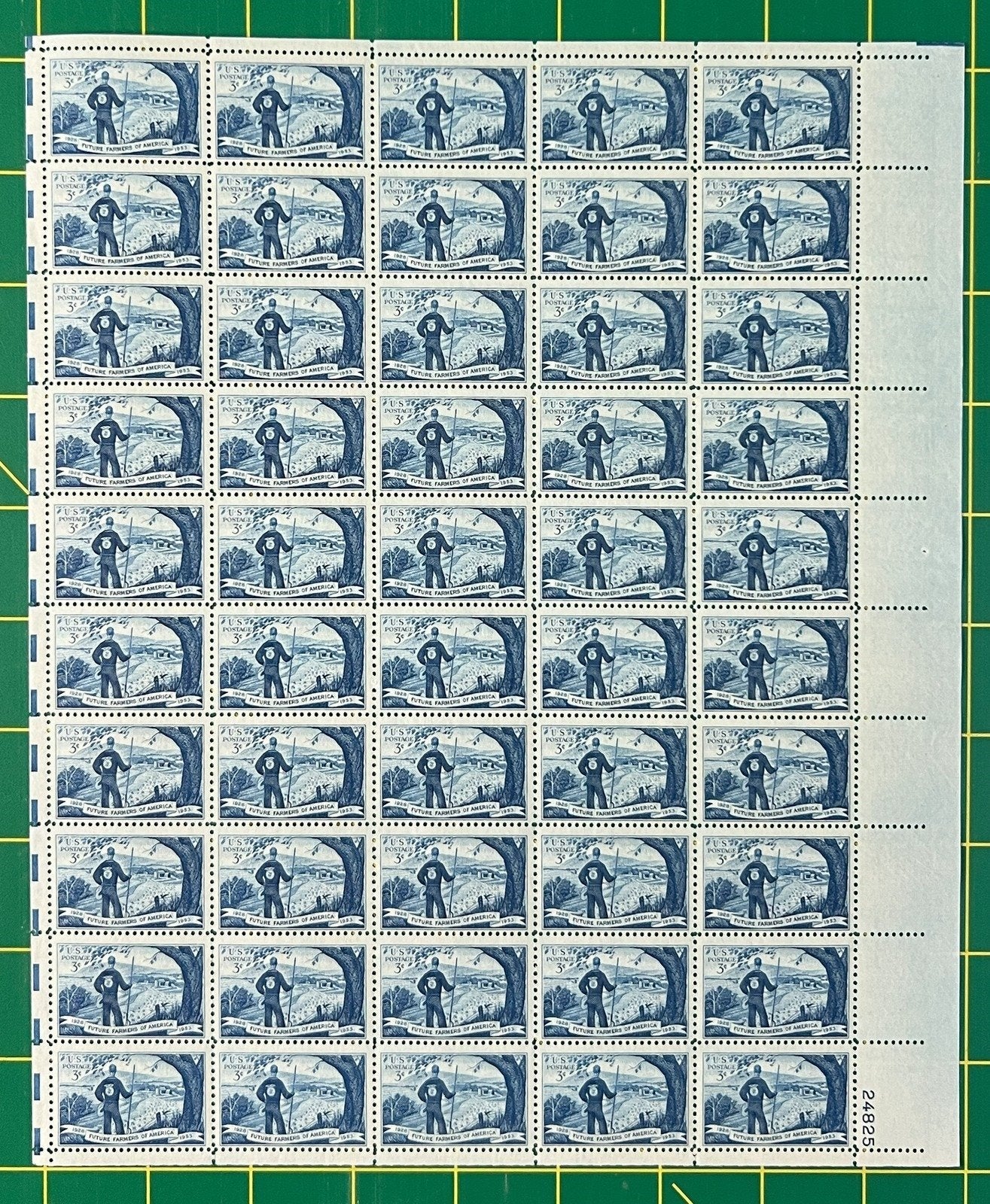 US 1024 MNH Sheet 3 Cent Future Farmer's Assoc. ZAYIX 0825L1593
