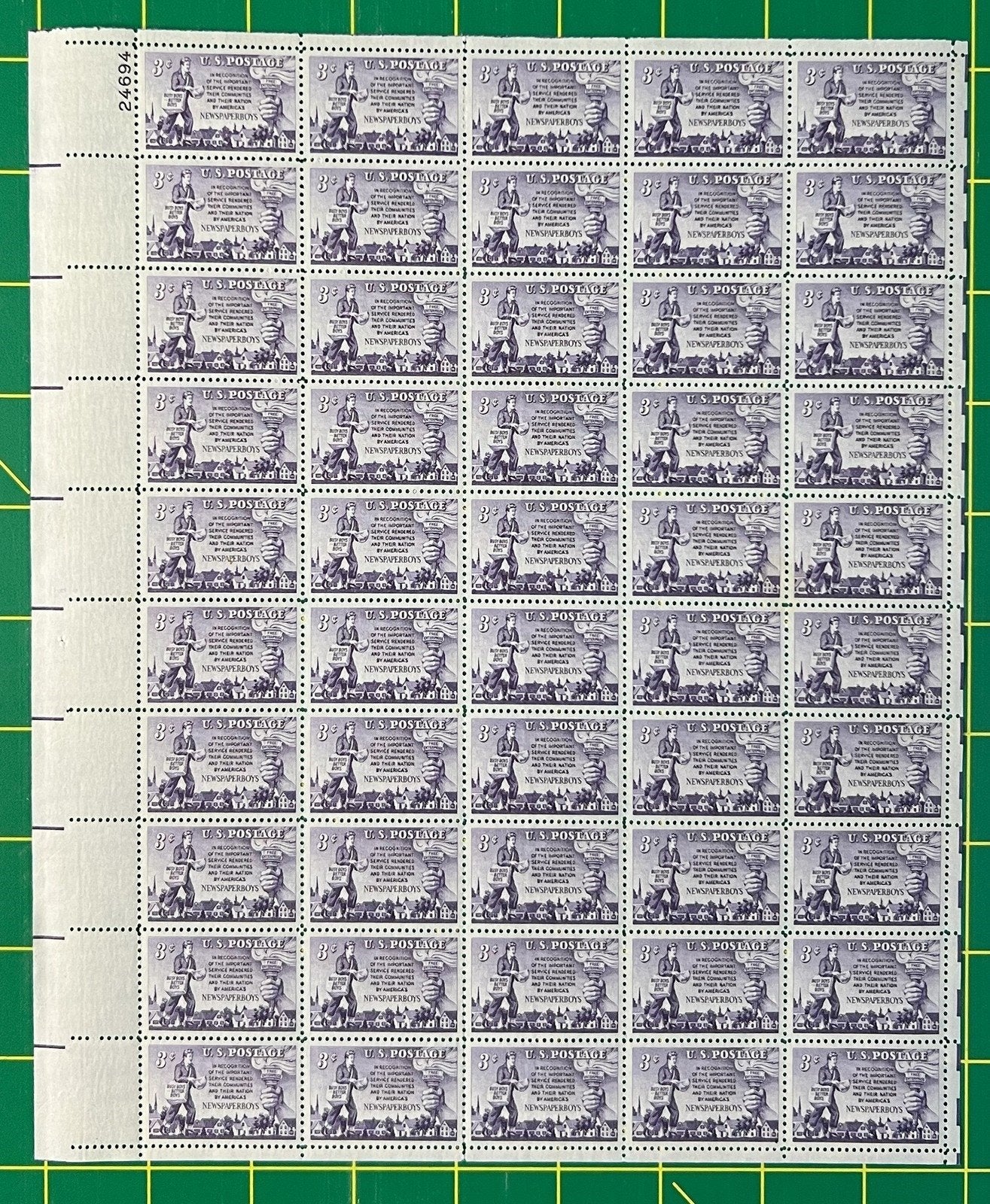 US 1015 MNH Sheet 3 Cent Newspaper Boys Communications ZAYIX 0825L1584