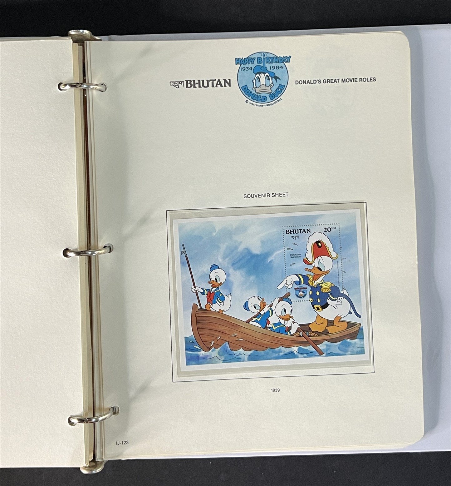 Disney MNH Worldwide Stamp Collection of 218 Stamps & 37 Sheets ZAYIX 0825G4333