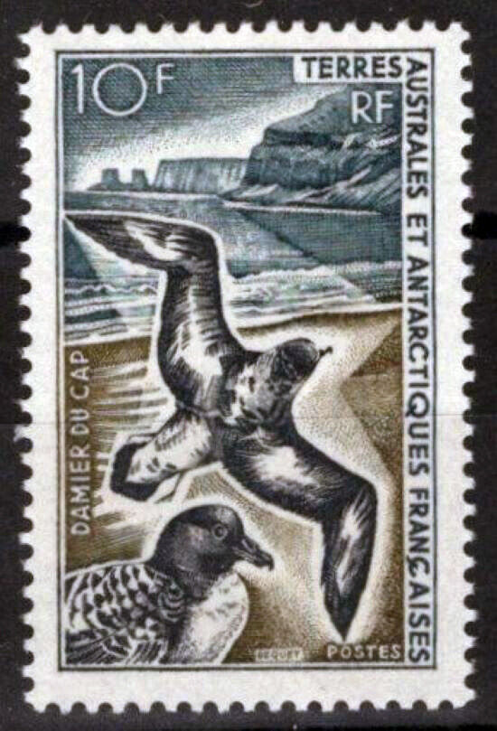 FSAT TAAF 26 MNH Arctic Birds Cape Pigeons Wild Life 092922S91MSTAN