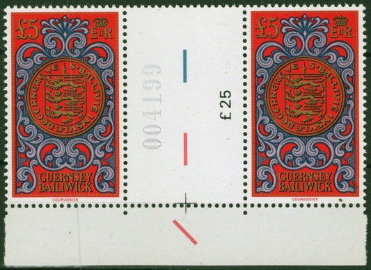 Guernsey 203A MNH Gutter Pairs Royalty Official Seal Currency ZAYIX 021423S148