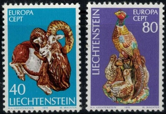 ZAYIX Liechtenstein 587-588 MNH Art Ceramics Birds Europa CEPT 031622-S72