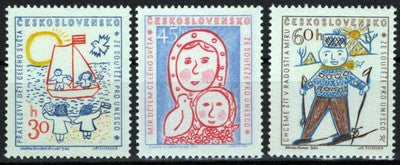 Czechoslovakia 887-889 MNH Mother & Child Beach Birds Zayix Stamps 0425S0028