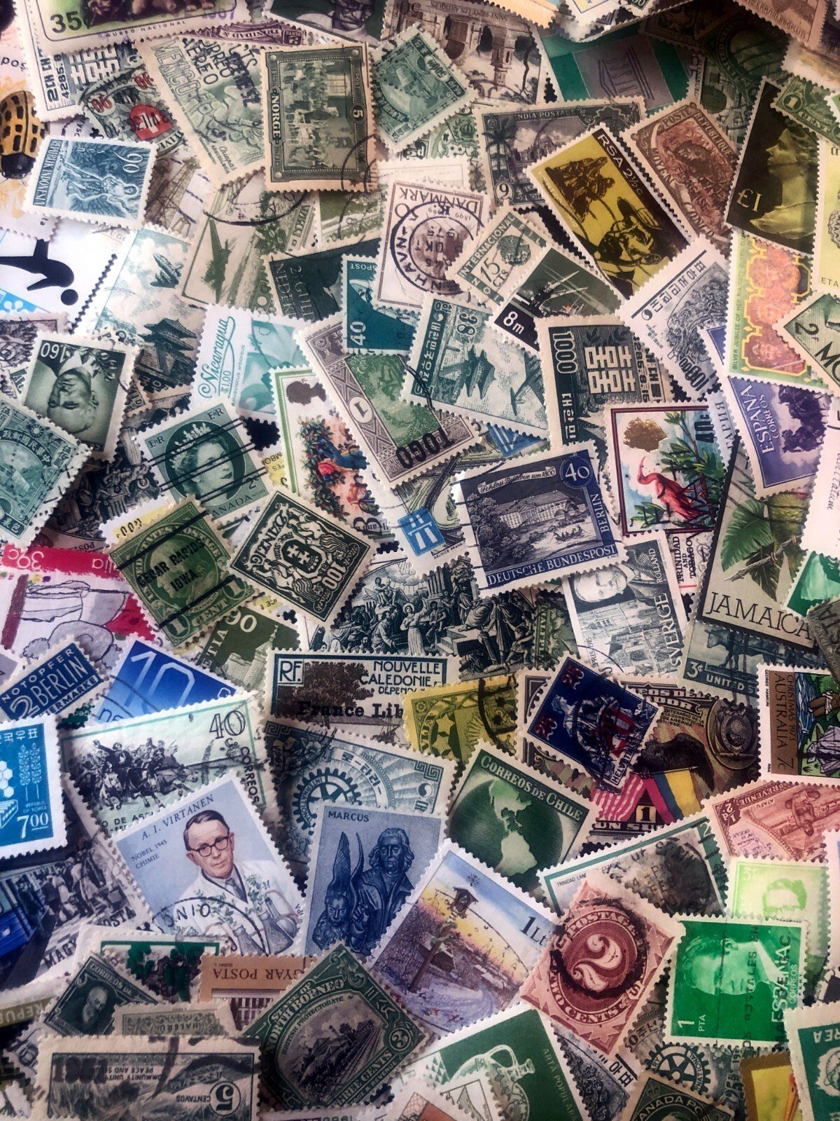 Stamps Collections Lot Worldwide Off Paper 2.8 oz (80g) Mixture Kiloware ZAYIX