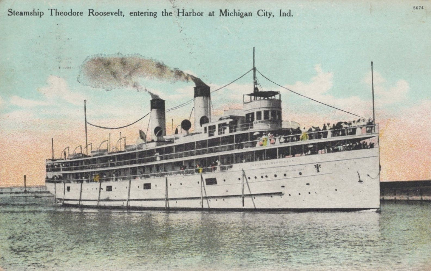 Great Lakes Steamship Theodore Roosevelt Enters Harbor Mich City Postcard ZAYIX