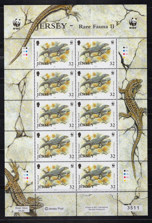 Jersey 1134-1137 MNH WWF Worldwide Fund Nature Insects Birds ZAYIX 1223L0021M