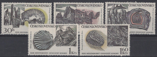 Czechoslovakia 1559-1563 MNH Rocks Fossils Geology ZAYIX STAMPS 0425S0216