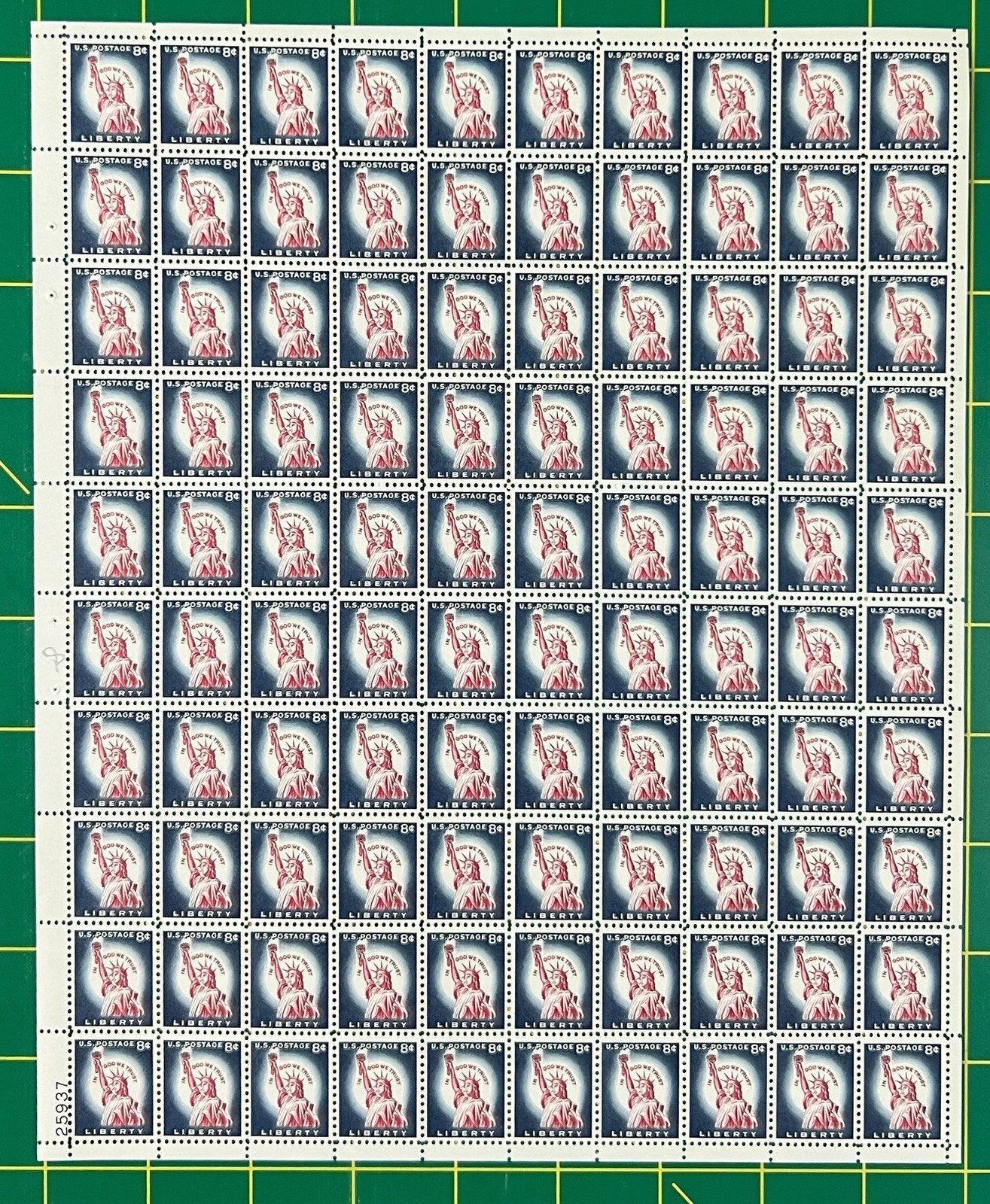 US 1042 MNH Sheet 8 Cent Statue of Liberty Redrawn ZAYIX 0825L1602