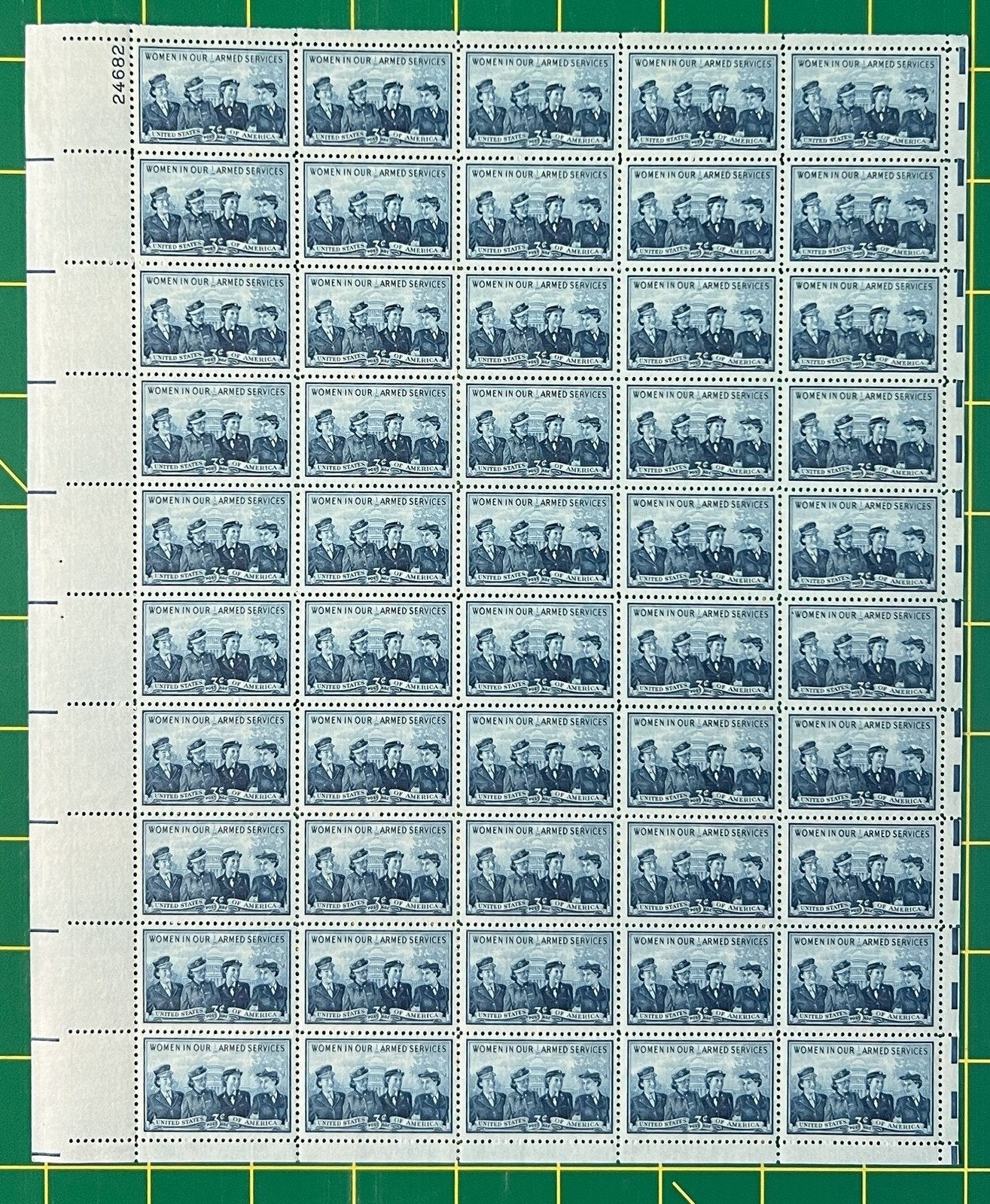US 1013 MNH Sheet 3 Cent Women In Armed Services ZAYIX 0825L1582