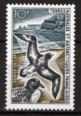 FSAT TAAF 26 MNH Cape Pigeons (birds) ZAYIX FSA-S0035M*