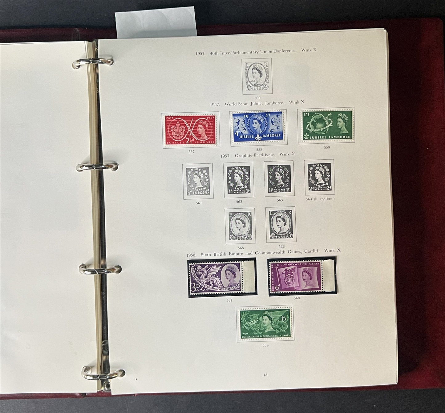 High Value Great Britain Collection in Gibbons Album 1940-1983 ZAYIX 0825G3895