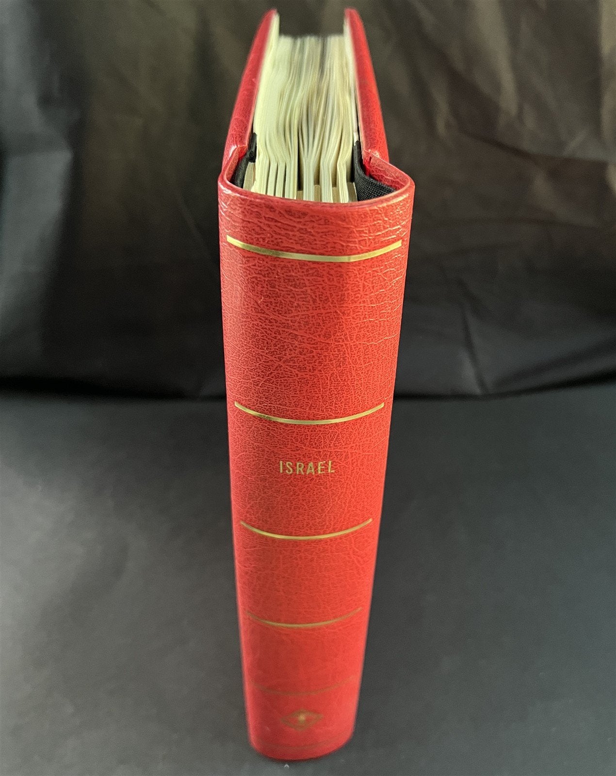 Israel Collection of 513 Stamps in a Lighthouse Hingeless Album ZAYIX 0825G3898