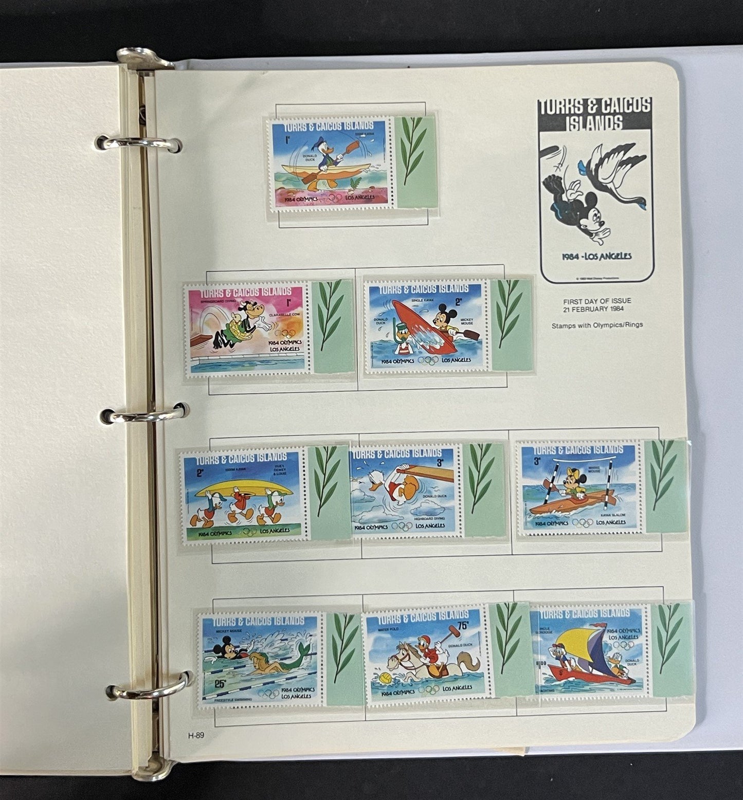 Disney MNH Worldwide Stamp Collection of 200 Stamps & 30 Sheets ZAYIX 0825G4336