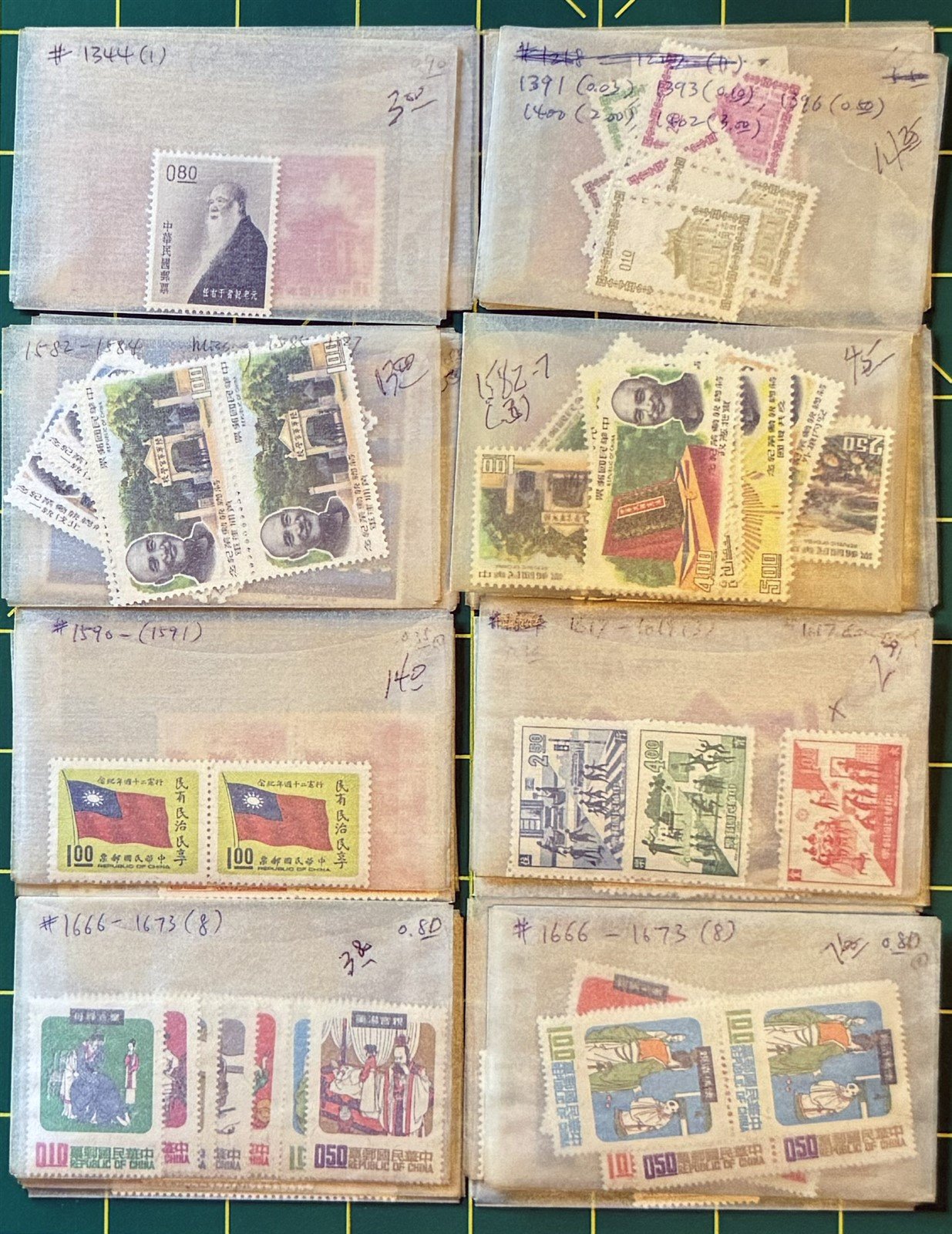 Taiwan (ROC) Dealer's Stock in 84 Glassines CV $575+ Zayix Stamps 0825CB4486