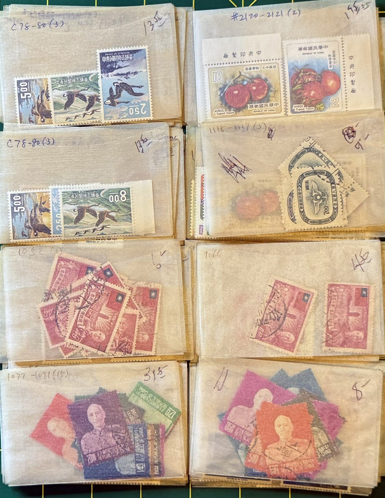 Taiwan (ROC) Dealer's Stock in 84 Glassines CV $575+ Zayix Stamps 0825CB4486