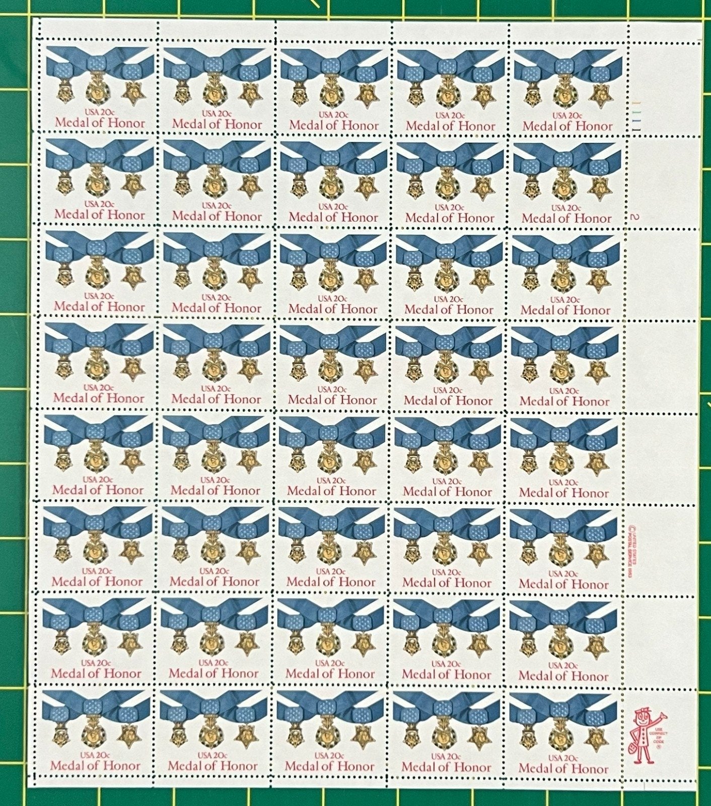 US 2045 Mint Sheet (MNH) Medal Of Honor 20-Cent 1983 ZAYIX