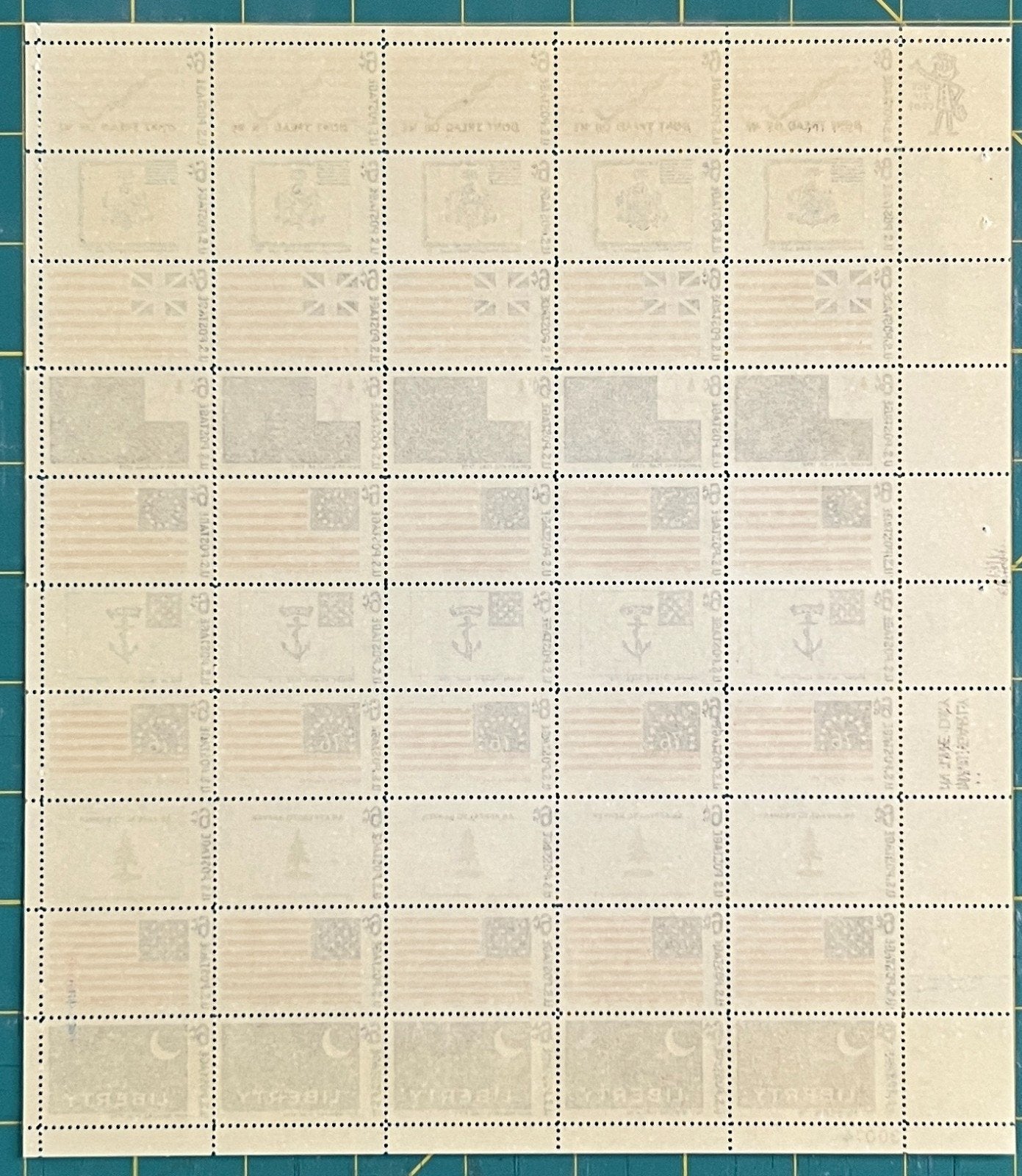 US 1345-1354 Mint Sheet (MNH) Historic American Flags (PB20) 6-Cent 1968 ZAYIX