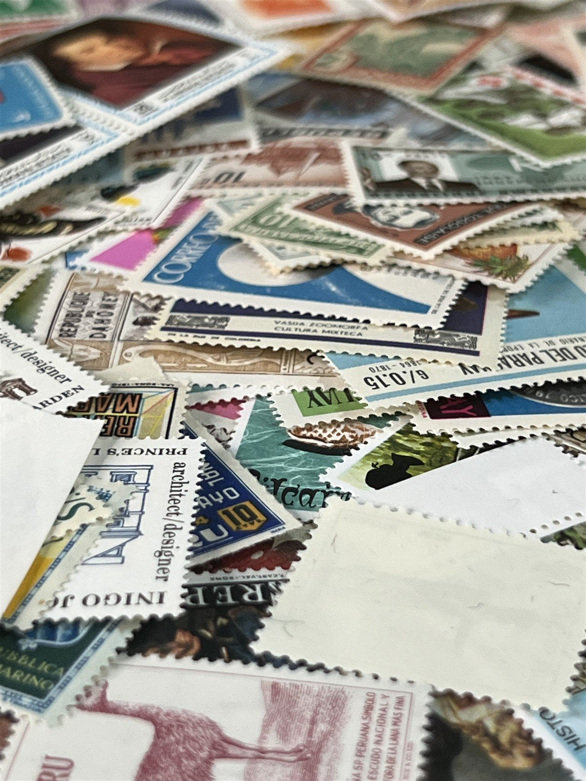 Mint Worldwide Stamp Mixture Unchecked Off Paper Lot Kiloware 1 oz/28g ZAYIX
