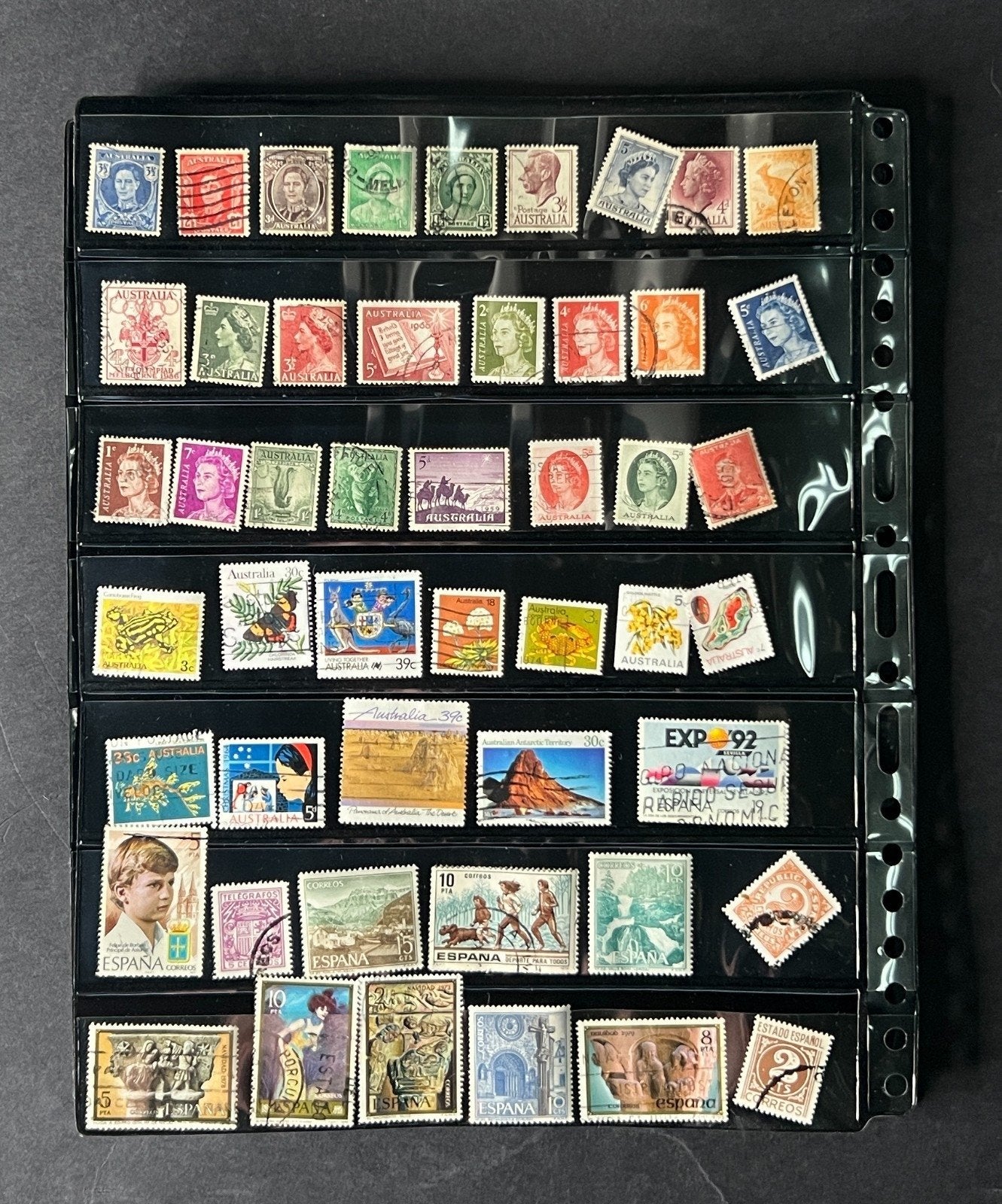 World Stockbook Stamp Collection Hundreds of Stamps Assorted Countries ZAYIX