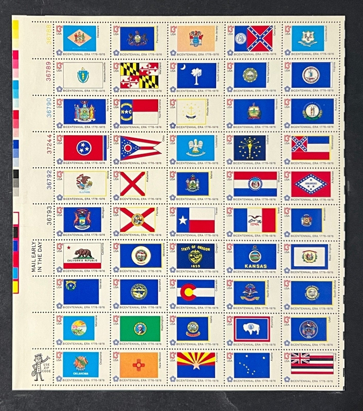 US 1633-1682 Mint Sheet (MNH) State Flags Sheet 13-Cent 1976 ZAYIX