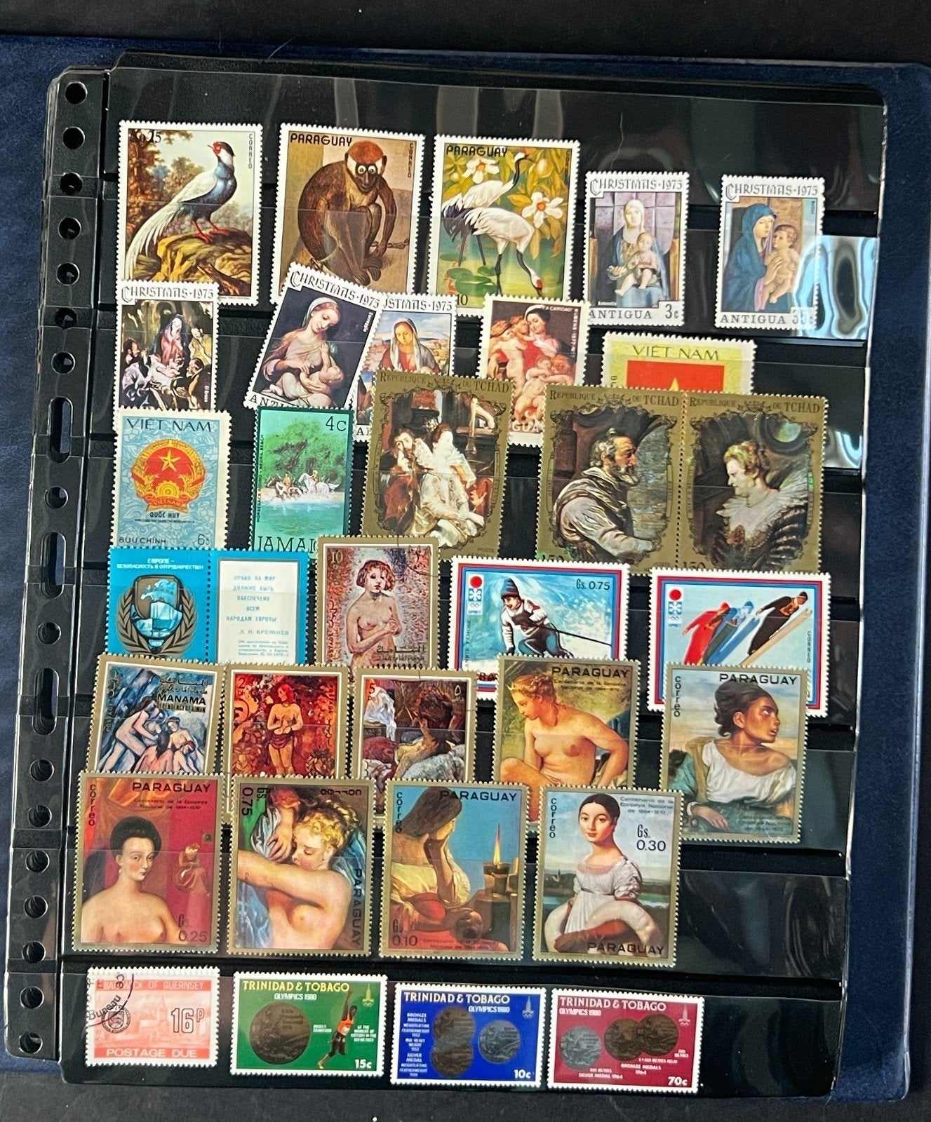 World Wide Stamp Collection Album Hundreds of Stamps Mint & Used ZAYIX
