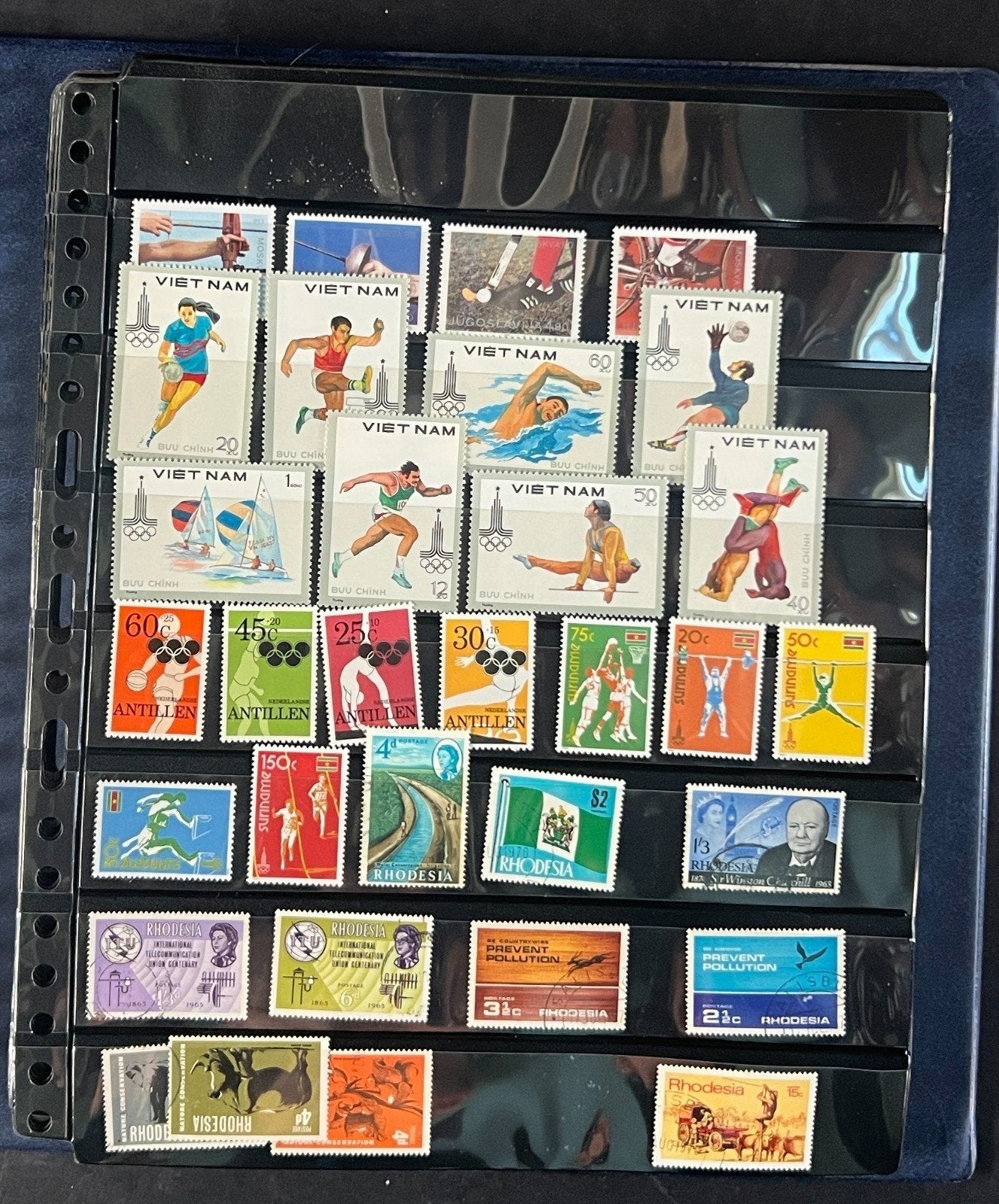 World Wide Stamp Collection Album Hundreds of Stamps Mint & Used ZAYIX