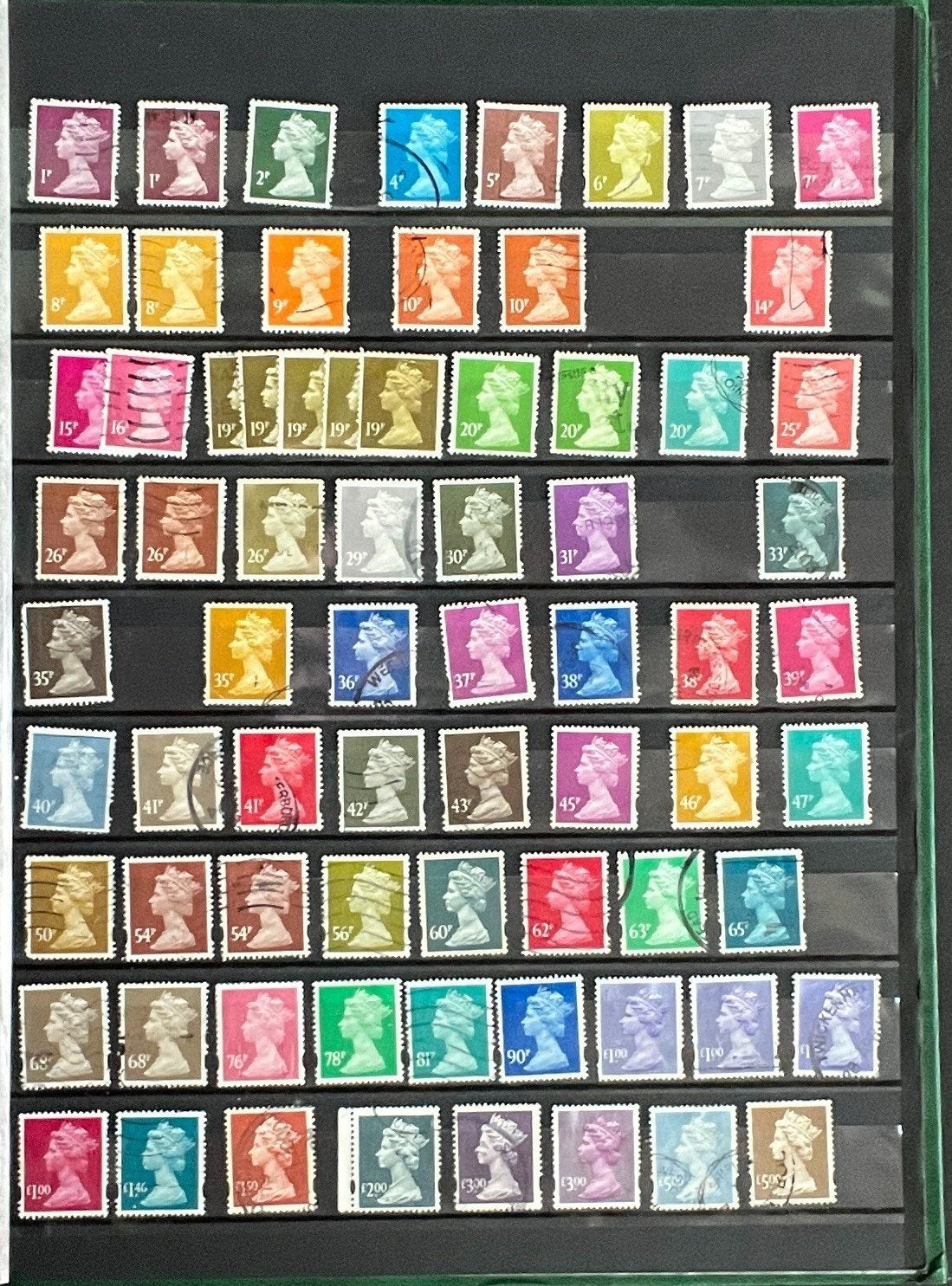 Machin Stamp Collection Stock Book Hundreds of Stamps Mint & Used ZAYIX