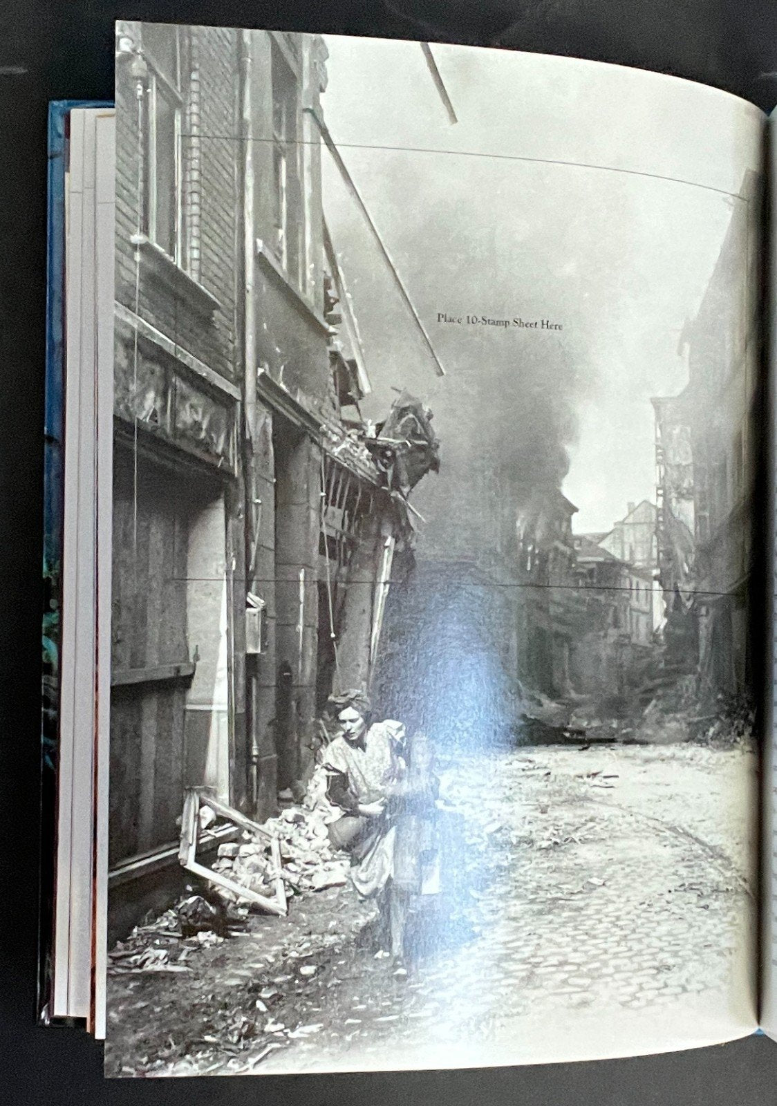 United States The 1994 Commemorative Stamp Yearbook Hard Cover Mint Sets ZAYIX