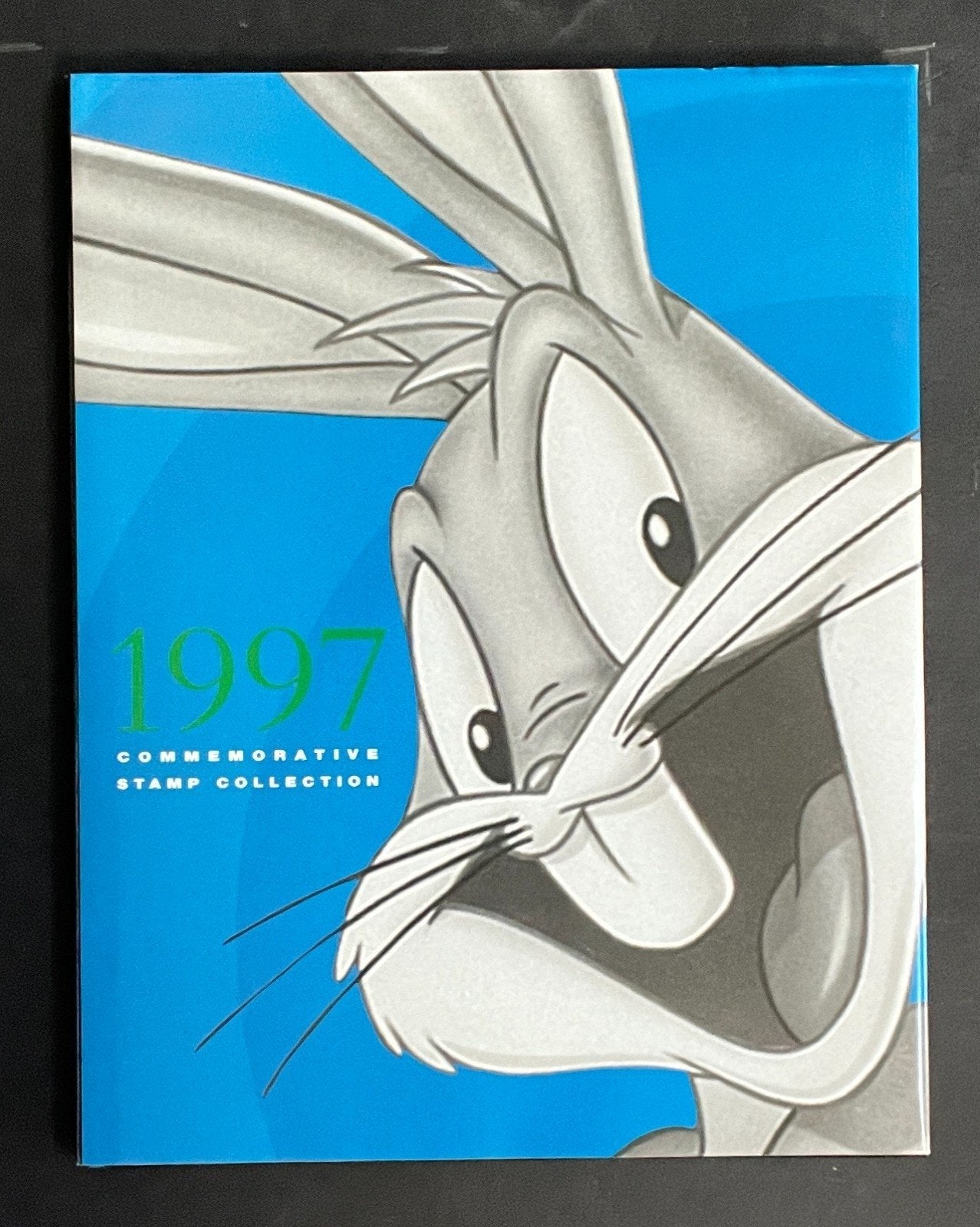 United States The 1997 Commemorative Stamp Yearbook Hard Cover Mint Sets ZAYIX