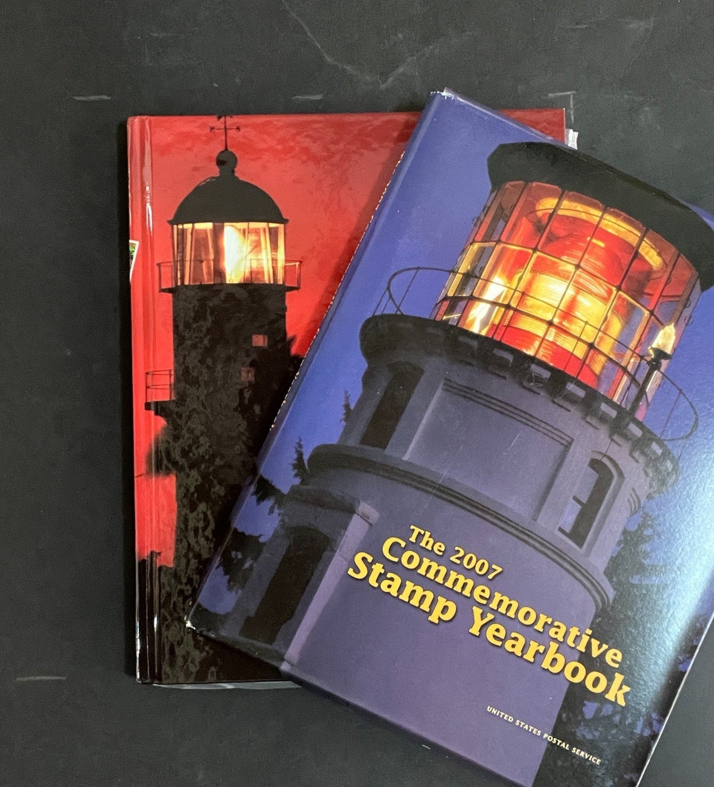 United States The 2007 Commemorative Stamp Yearbook Hard Cover Mint Sets ZAYIX