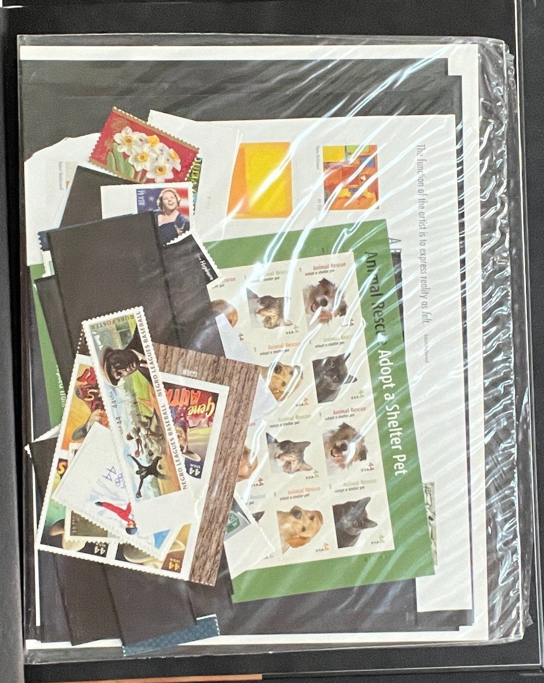 United States The 2010 Commemorative Stamp Yearbook Hard Cover Mint Sets ZAYIX