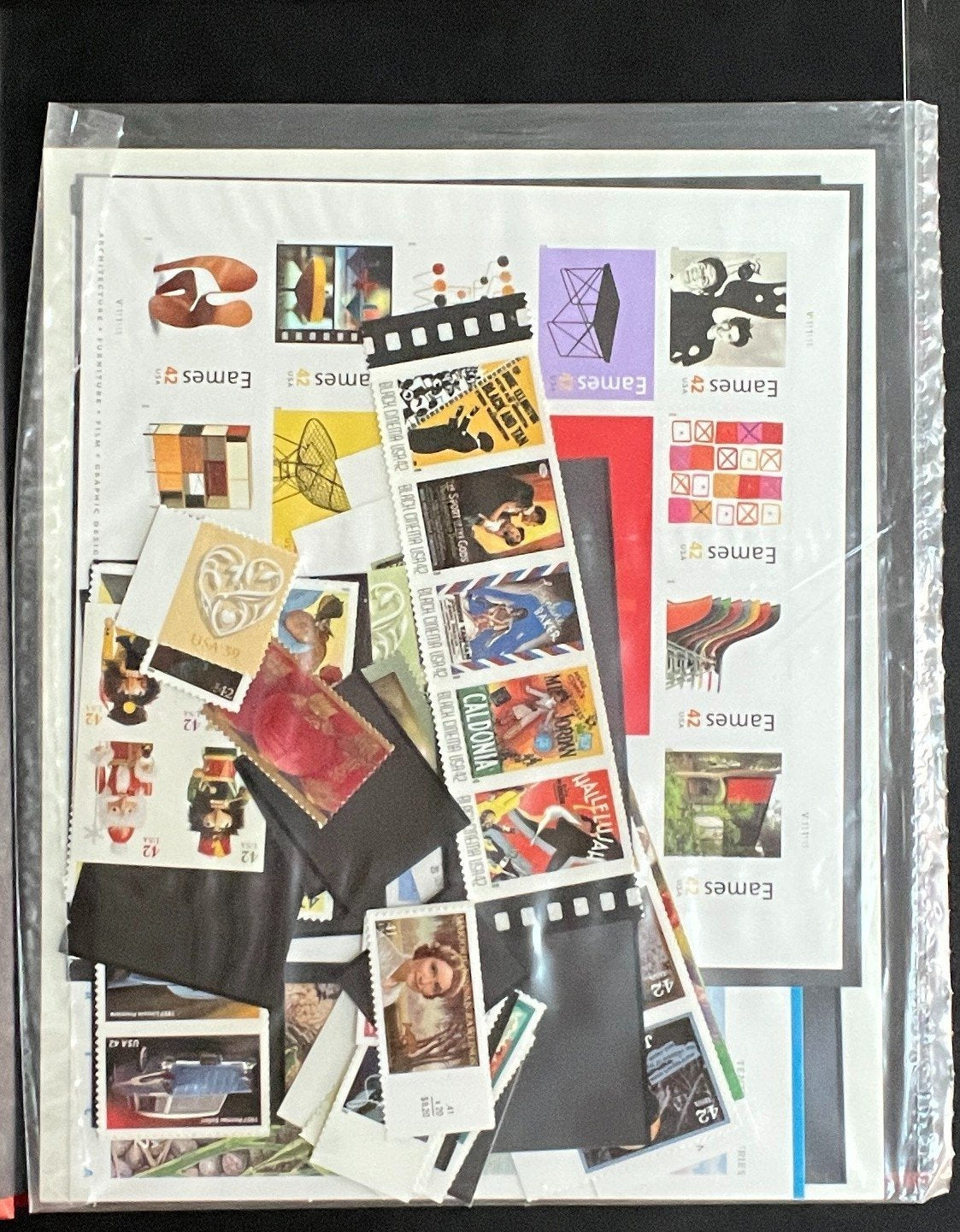 United States The 2008 Commemorative Stamp Yearbook Hard Cover Mint Sets ZAYIX