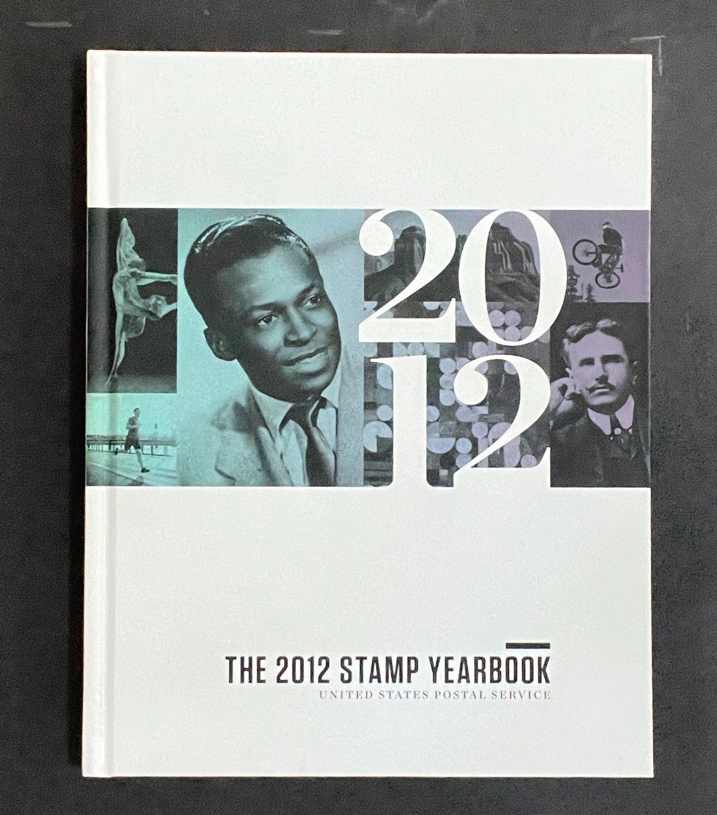 United States The 2012 Commemorative Stamp Yearbook Hard Cover Mint Sets ZAYIX