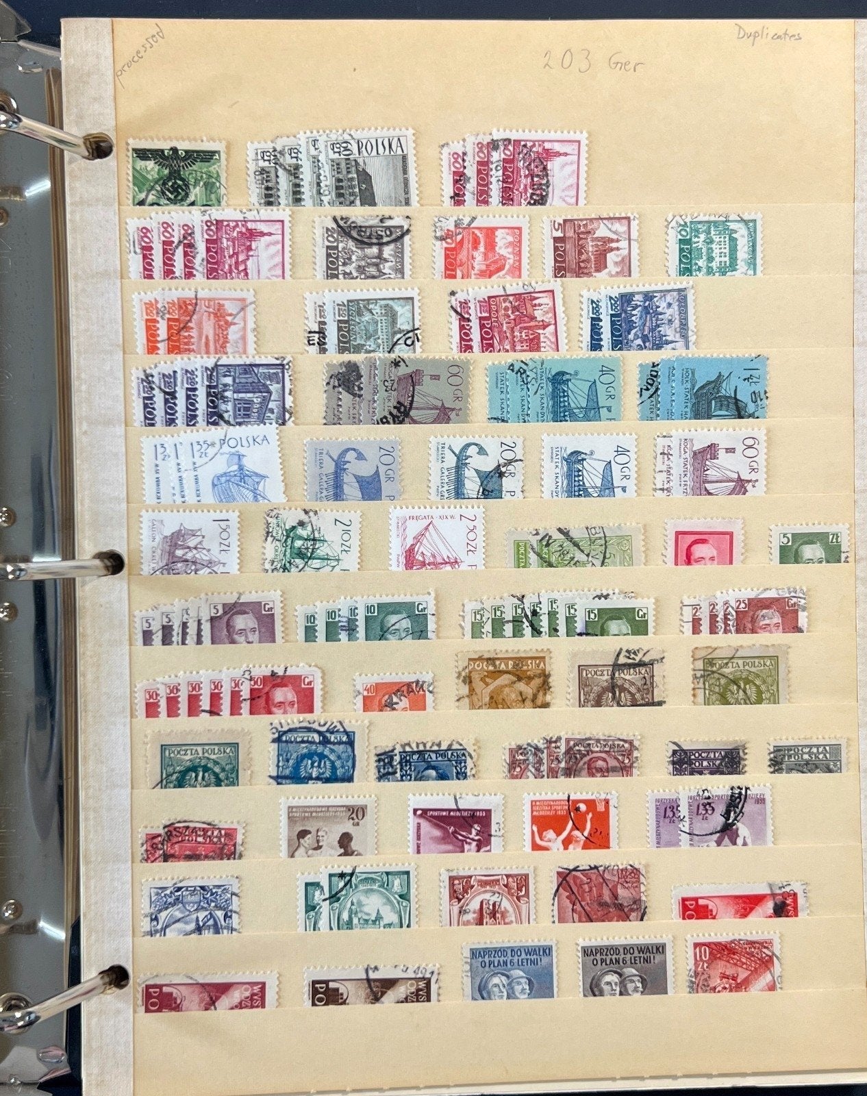 World Wide Stamp Collection 32 Stock Book Pages Hundreds of Stamps ZAYIX