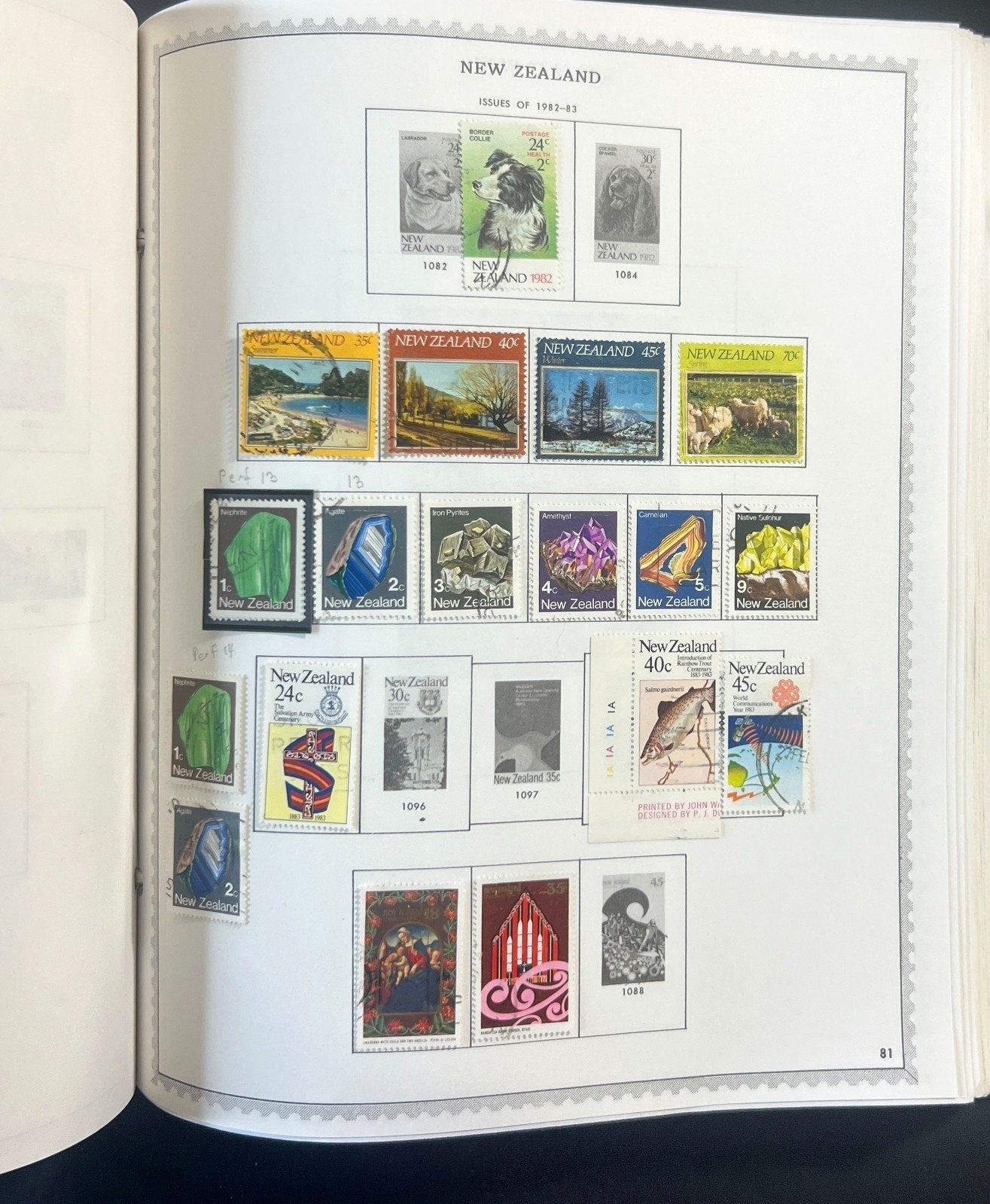 Australia & New Zealand Stamp Collection Minkus Specialty Album Used ZAYIX