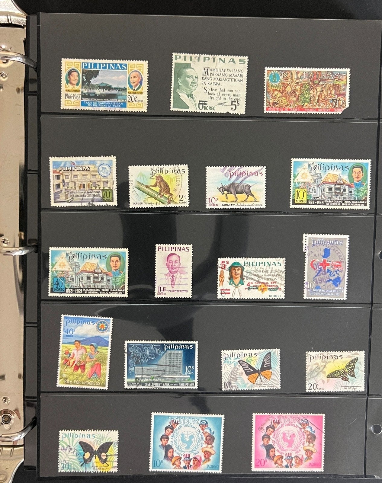 World Wide Stamp Collection Stock Book Mint & Used Hundreds of Stamps ZAYIX