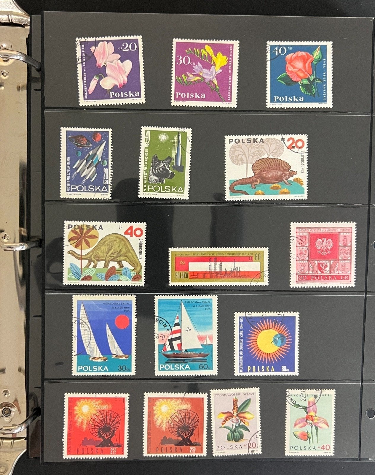 World Wide Stamp Collection Stock Book Mint & Used Hundreds of Stamps ZAYIX