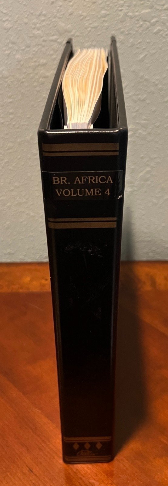 South Africa, Madagascar, Nigeria, & Rhodesia Palo Hingeless Album ZAYIX