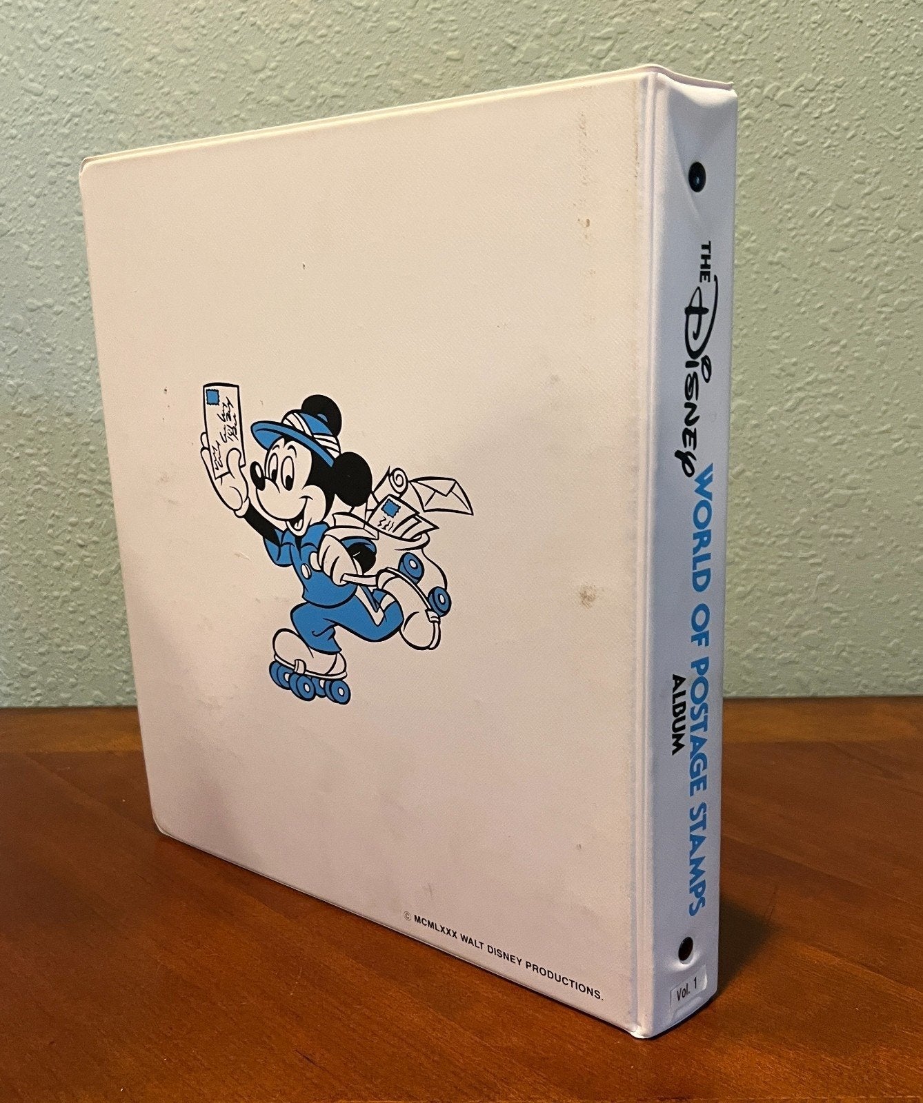 Disney World Wide Stamp Collection 5 Volumes 259 Stamps & 54 Sheets ZAYIX