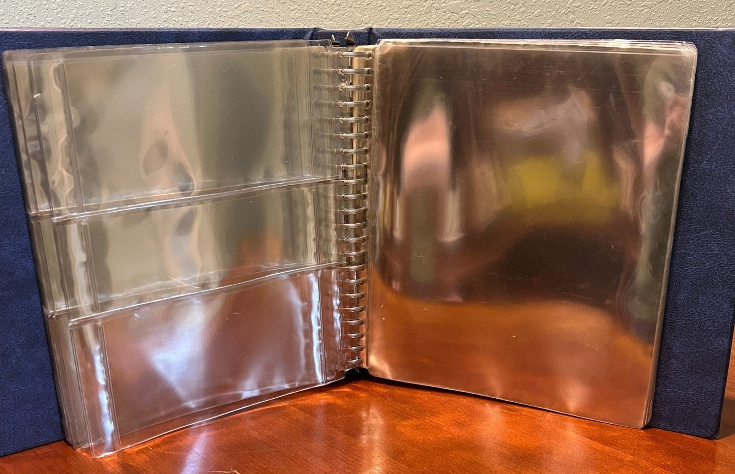 22 Ring Binder for Stamp Collecting with Protective Sheets ZAYIX