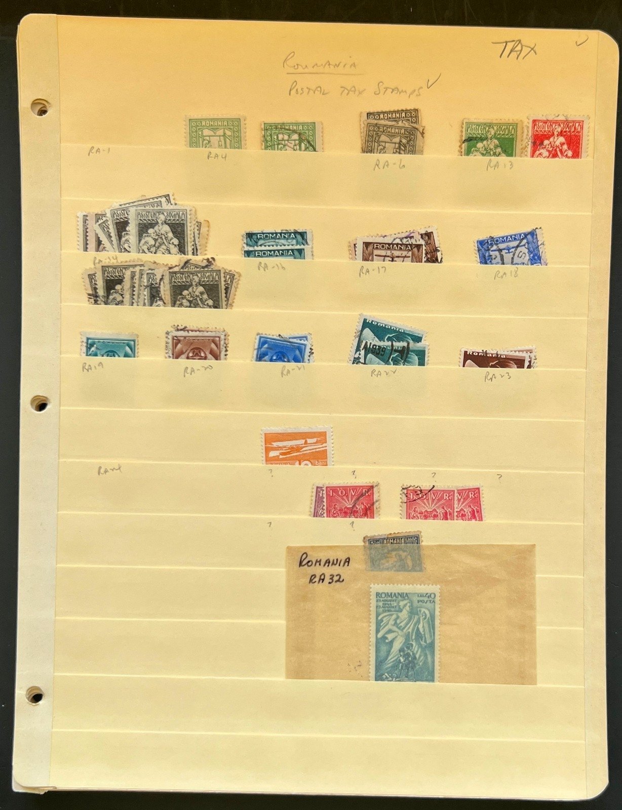 Romania Assorted Stamp Collection 34 Stock Pages Hundreds of Stamps Used ZAYIX