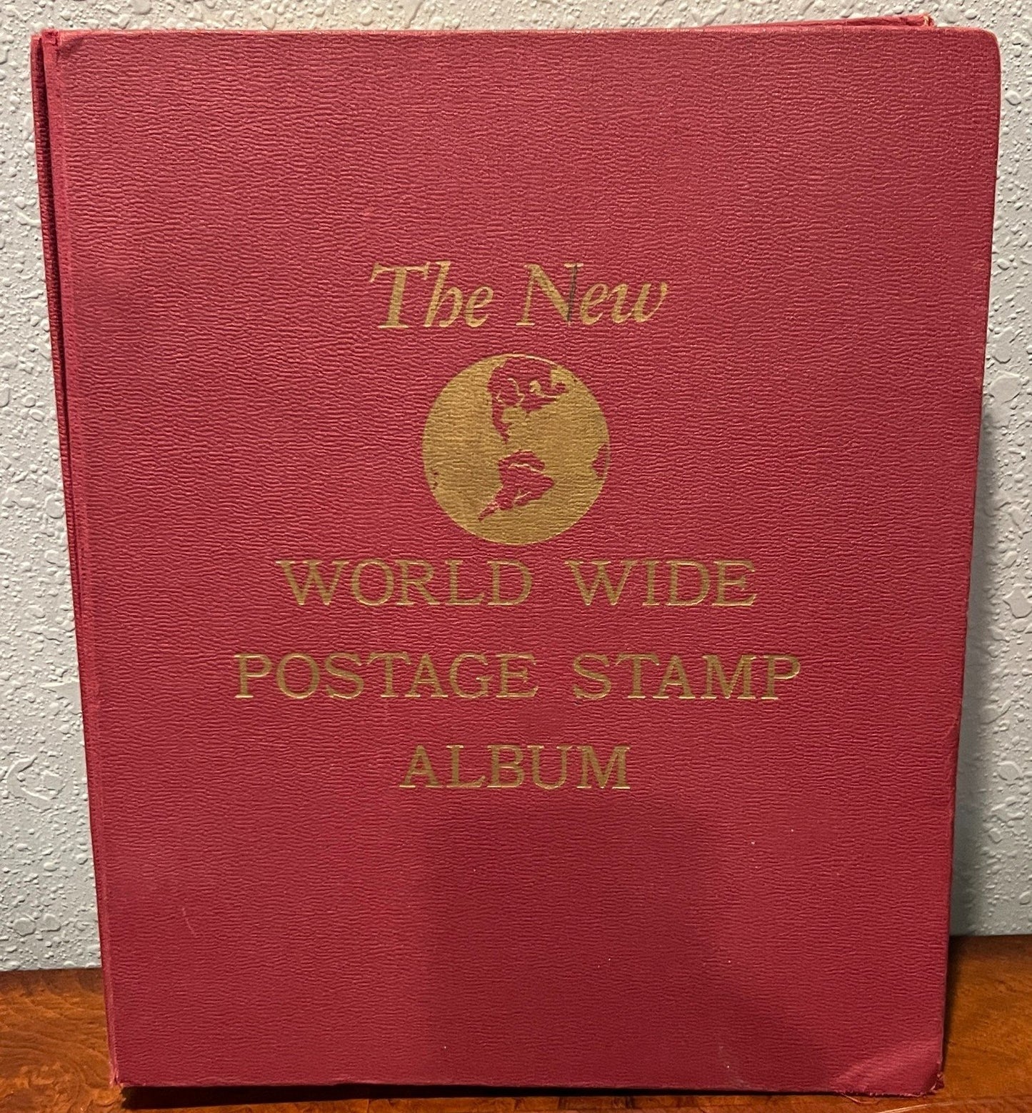 World Wide Postage Stamp Collection Album Hundreds of Stamps Used ZAYIX