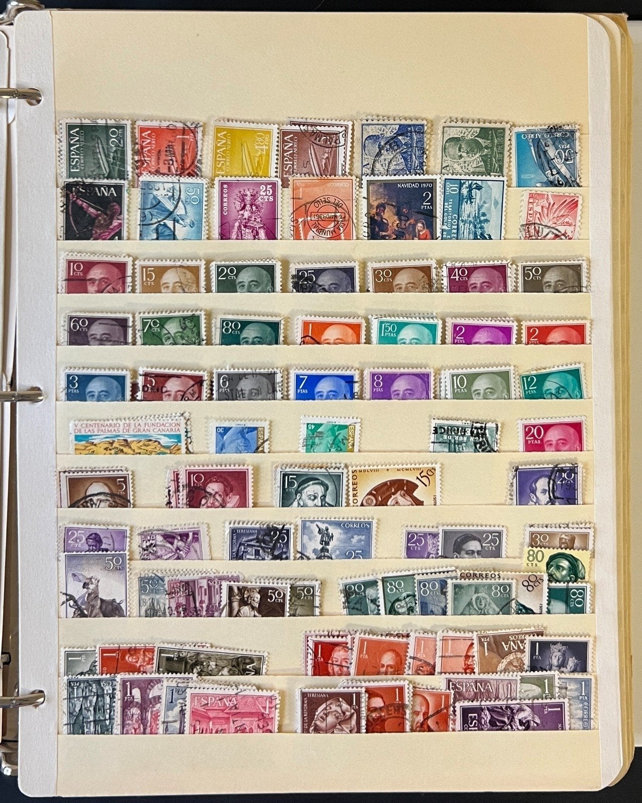 World Wide Stamp Collection 26 Stock Pages Used Thousands of Stamps ZAYIX