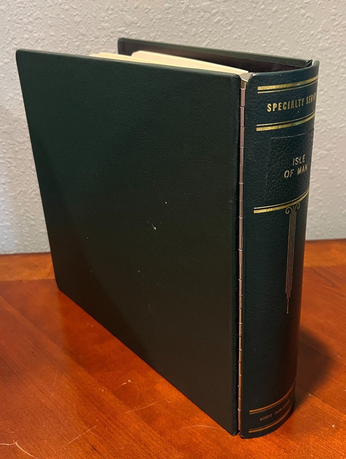 Isle Of Man Stamp Album Scott Specialty Binder & Hingeless Pages 1971-1988 ZAYIX