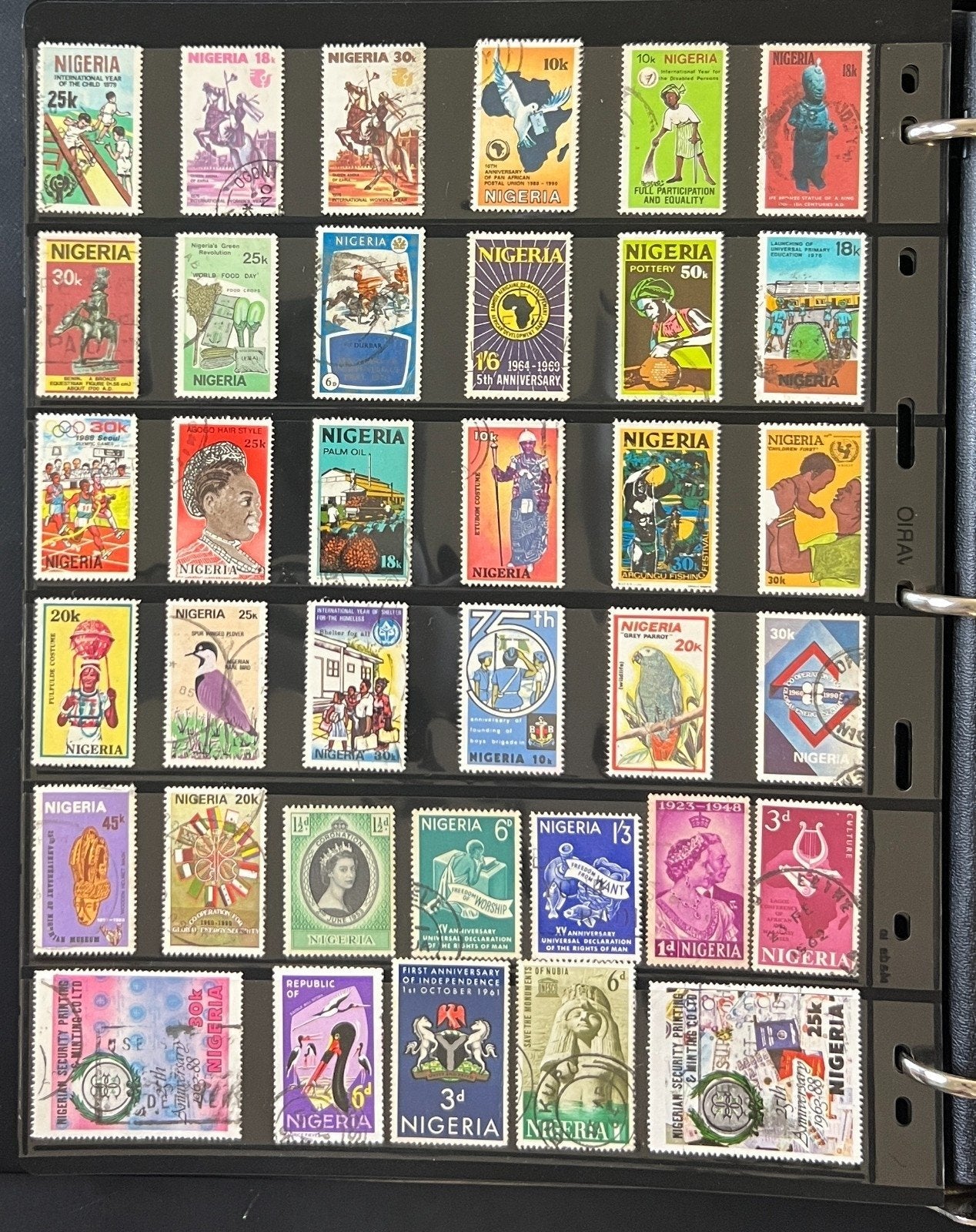 World Wide Stamp Collection 20 Pages Stock Book 500+ Stamps Mint & Used ZAYIX