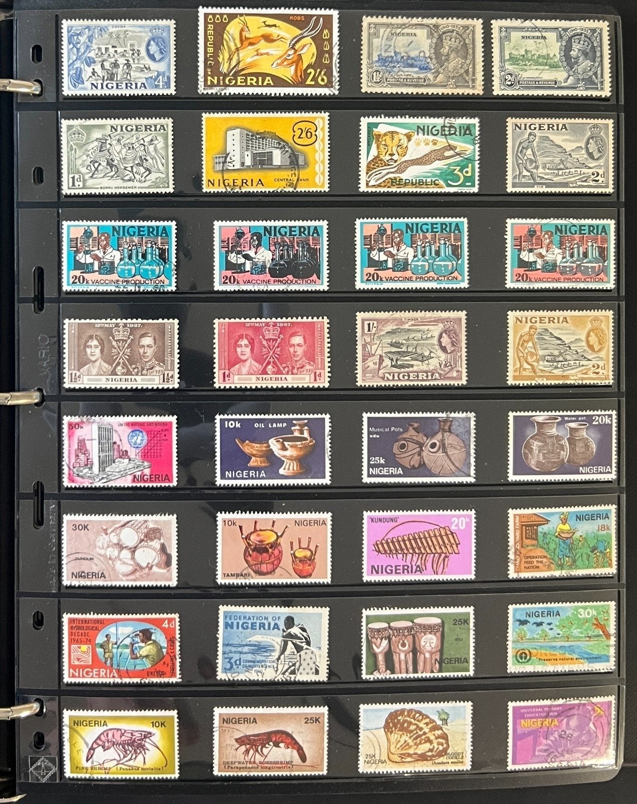 World Wide Stamp Collection 20 Pages Stock Book 500+ Stamps Mint & Used ZAYIX