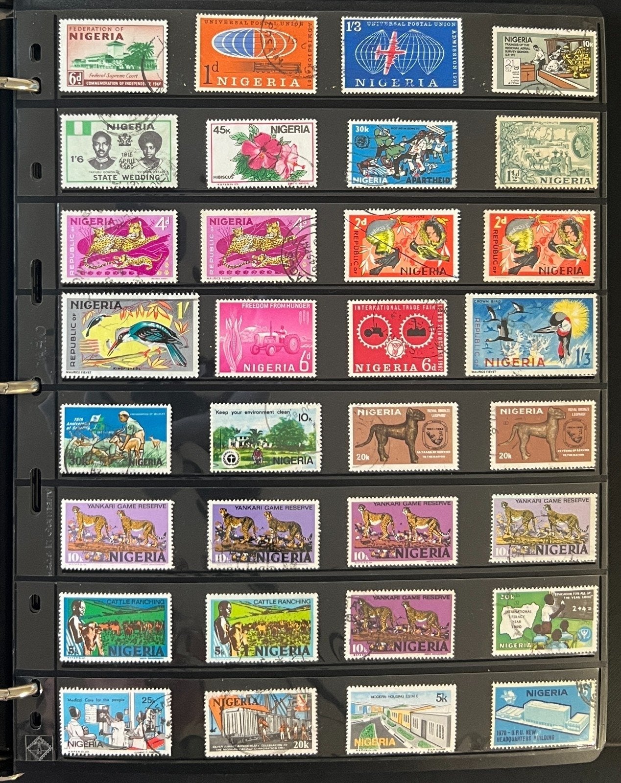 World Wide Stamp Collection 20 Pages Stock Book 500+ Stamps Mint & Used ZAYIX